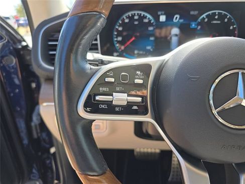 Used 2021 Mercedes-Benz GLS 580 4MATIC image 34