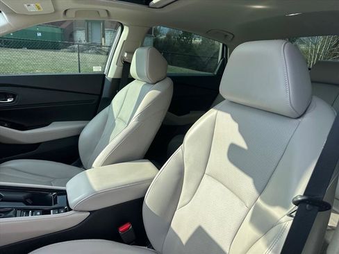 Used 2023 Honda Accord Touring image 16