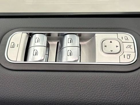New 2027 Mercedes-Benz G 63 AMG 4MATIC image 39