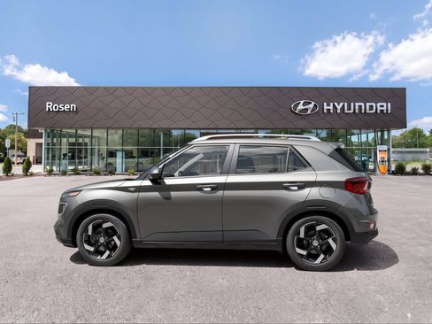 New 2026 Hyundai Venue SEL FWD image 15