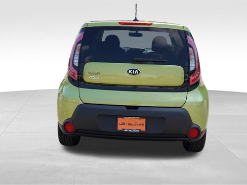 Used 2015 Kia Soul + FWD image 6