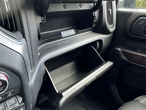 Used 2021 GMC Sierra 2500 Denali w/ Denali Black Diamond Edition image 24