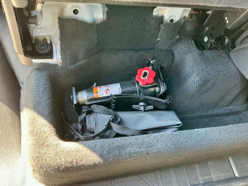 Used 2019 Chevrolet Silverado 1500 LT Trail Boss image 27