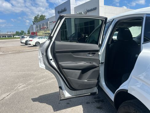 Used 2025 Nissan Murano SL w/ Cargo Package AWD/4WD image 15