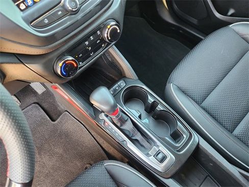 Used 2023 Chevrolet TrailBlazer RS image 19
