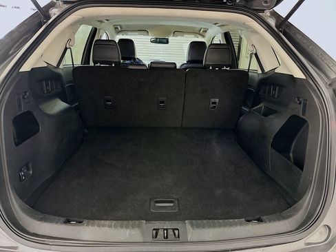 Used 2024 Ford Edge SEL image 29