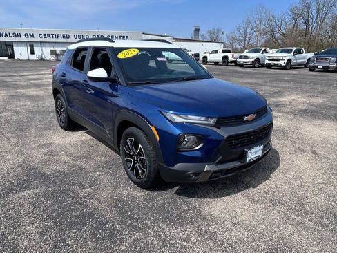 Used 2023 Chevrolet TrailBlazer ACTIV FWD image 1