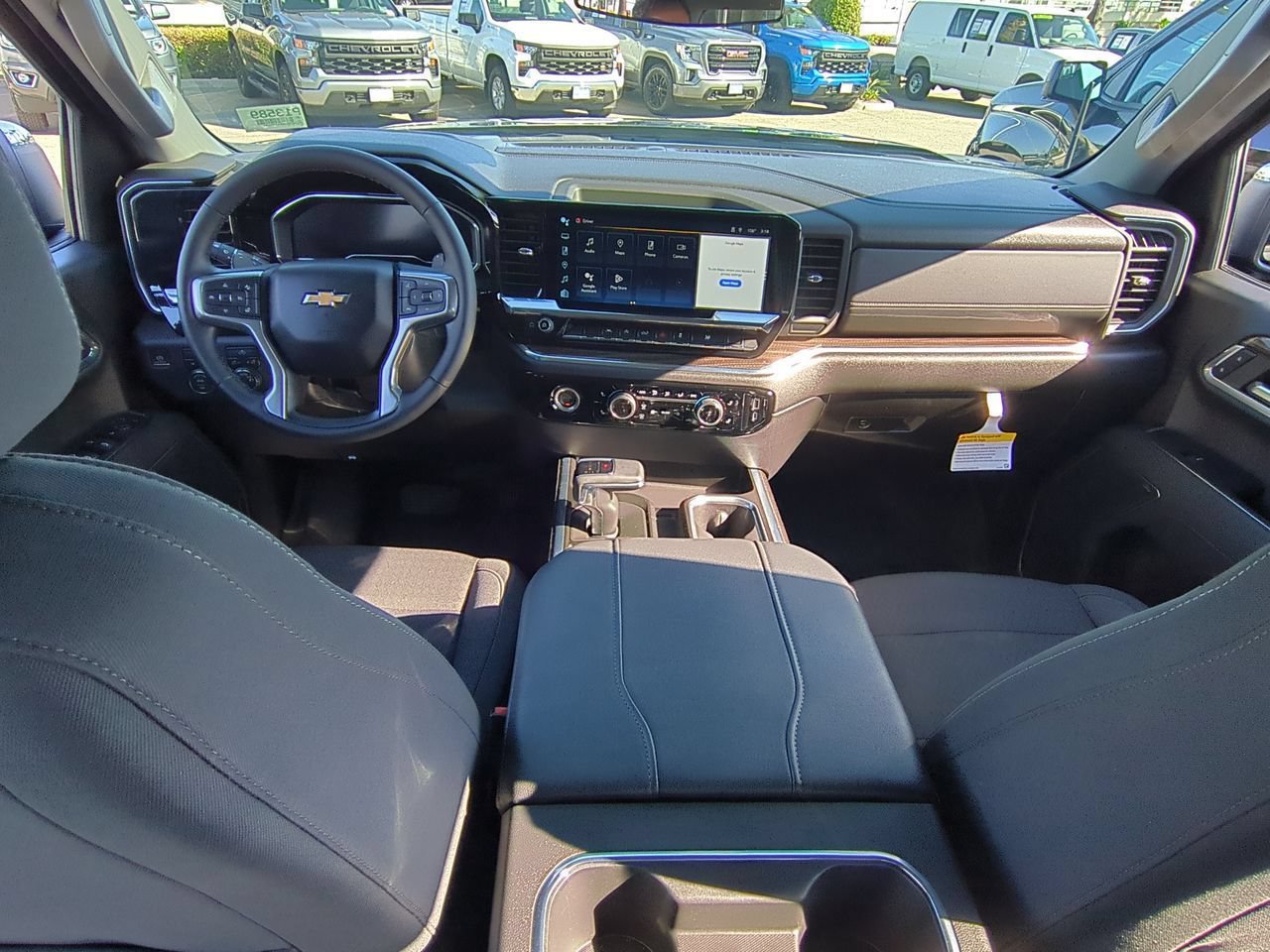 Used 2024 Chevrolet Silverado 1500 LT w/ Protection Package AWD/4WD image 20