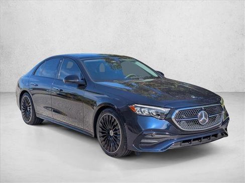 New 2026 Mercedes-Benz E 350 4MATIC Sedan image 7