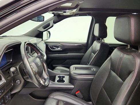 Used 2023 Chevrolet Suburban RST w/ Luxury Package AWD/4WD image 18