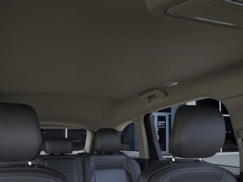 New 2026 Lincoln Nautilus Premier image 44