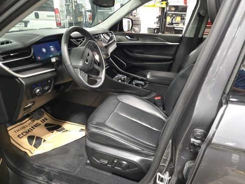 Used 2022 Jeep Grand Cherokee Limited 4xe AWD/4WD image 14
