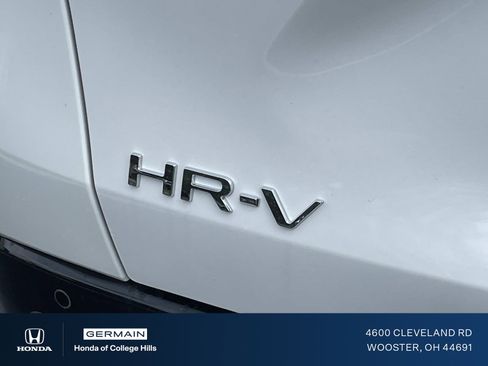 New 2026 Honda HR-V EX-L image 9