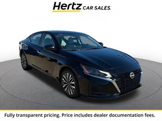 Used 2025 Nissan Altima 2.5 SV FWD video 1