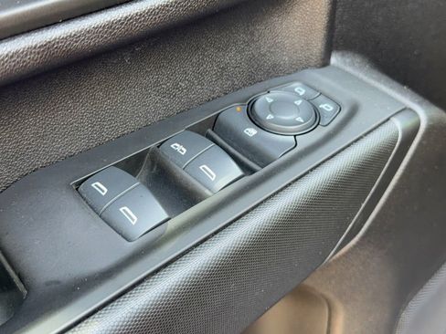 Used 2024 Chevrolet Silverado 2500 Custom AWD/4WD image 15