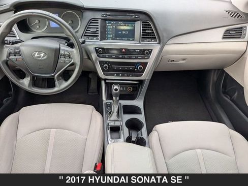 Used 2017 Hyundai Sonata SE image 32
