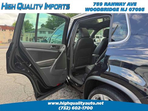 Used 2014 Volkswagen Tiguan R-Line AWD/4WD image 17