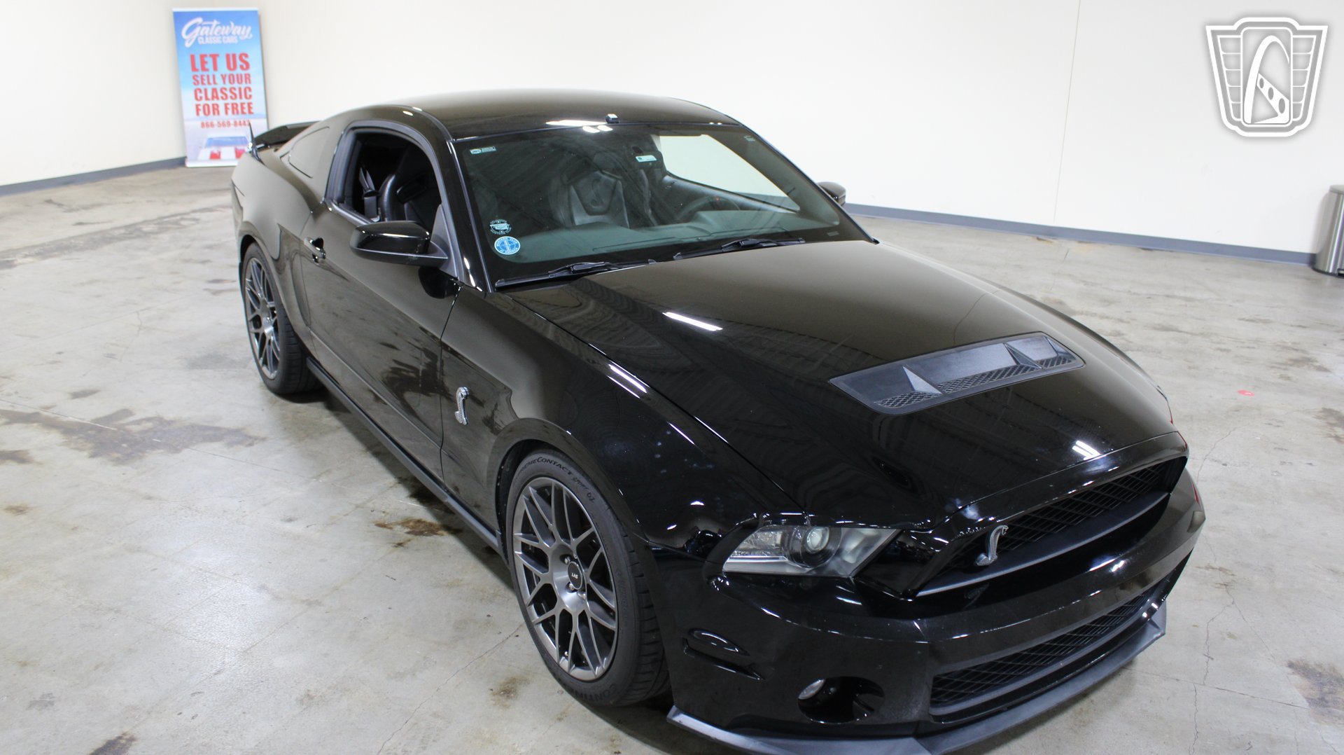 Used 2012 Ford Mustang Shelby GT500 w/ SVT Performance Pkg RWD image 37