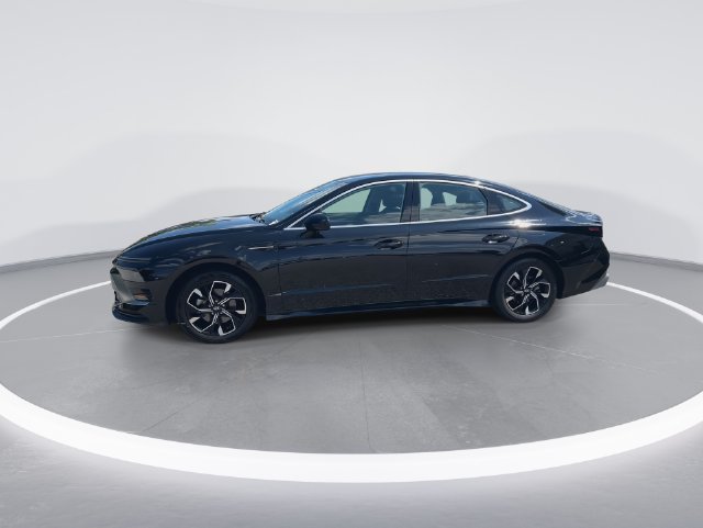Certified 2025 Hyundai Sonata SEL FWD image 4