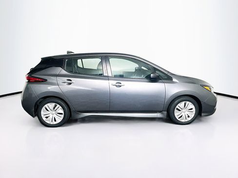 Used 2024 Nissan Leaf S FWD image 10