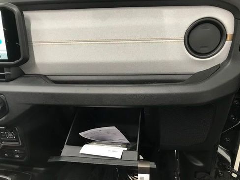 New 2025 Jeep Gladiator Willys image 39