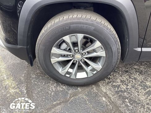 Used 2025 Chevrolet Equinox LT AWD/4WD image 27