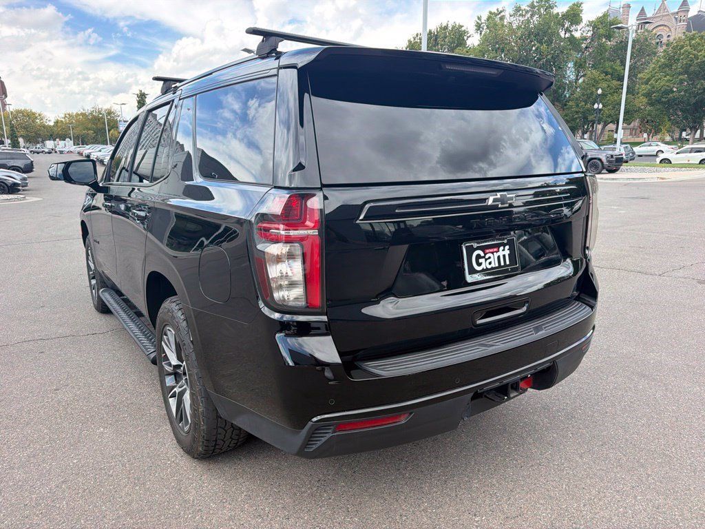 Used 2023 Chevrolet Tahoe Z71 w/ Luxury Package AWD/4WD image 7