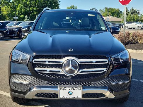 Used 2022 Mercedes-Benz GLE 350 4MATIC image 2