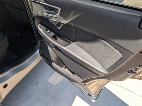 Used 2018 Ford Edge SEL AWD/4WD image 28