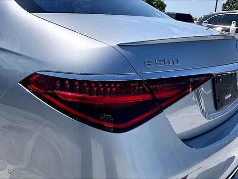 Used 2022 Mercedes-Benz S 580 4MATIC Sedan image 29