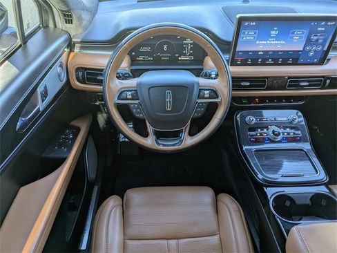 Used 2023 Lincoln Nautilus Black Label image 14