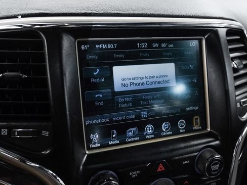 Used 2017 Jeep Grand Cherokee Overland w/ Jeep Active Safety Group RWD image 31