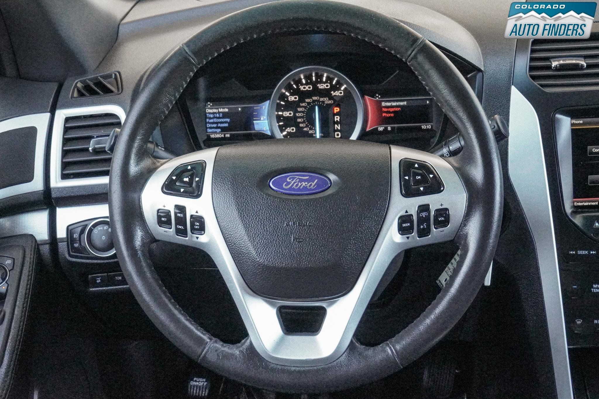 Used 2015 Ford Explorer XLT w/ Equipment Group 202A AWD/4WD image 13