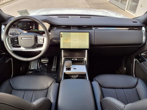 New 2026 Land Rover Range Rover SE AWD/4WD image 9