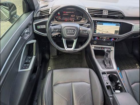 Used 2022 Audi Q3 2.0T Premium Plus AWD/4WD image 8