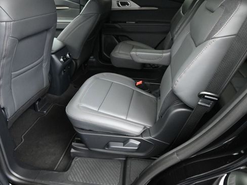 New 2026 Ford Explorer Active w/ Active Comfort Package image 31