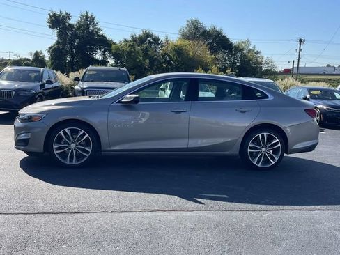 Used 2025 Chevrolet Malibu LT FWD image 4