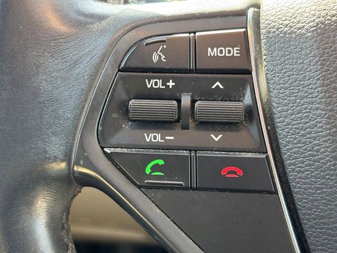 Used 2016 Hyundai Sonata Limited image 19