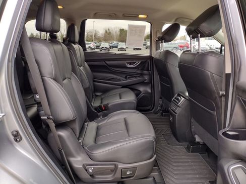 Used 2024 Subaru Ascent Limited AWD/4WD image 11