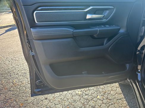Used 2022 RAM 1500 Big Horn image 11