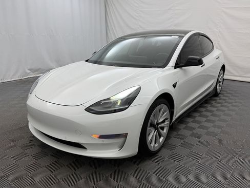 Used 2021 Tesla Model 3 Long Range AWD/4WD image 2