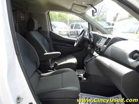 Used 2020 Nissan NV200 SV w/ Back Door Glass Package FWD image 17