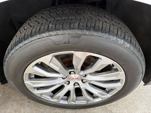 Used 2021 GMC Yukon Denali AWD/4WD image 28
