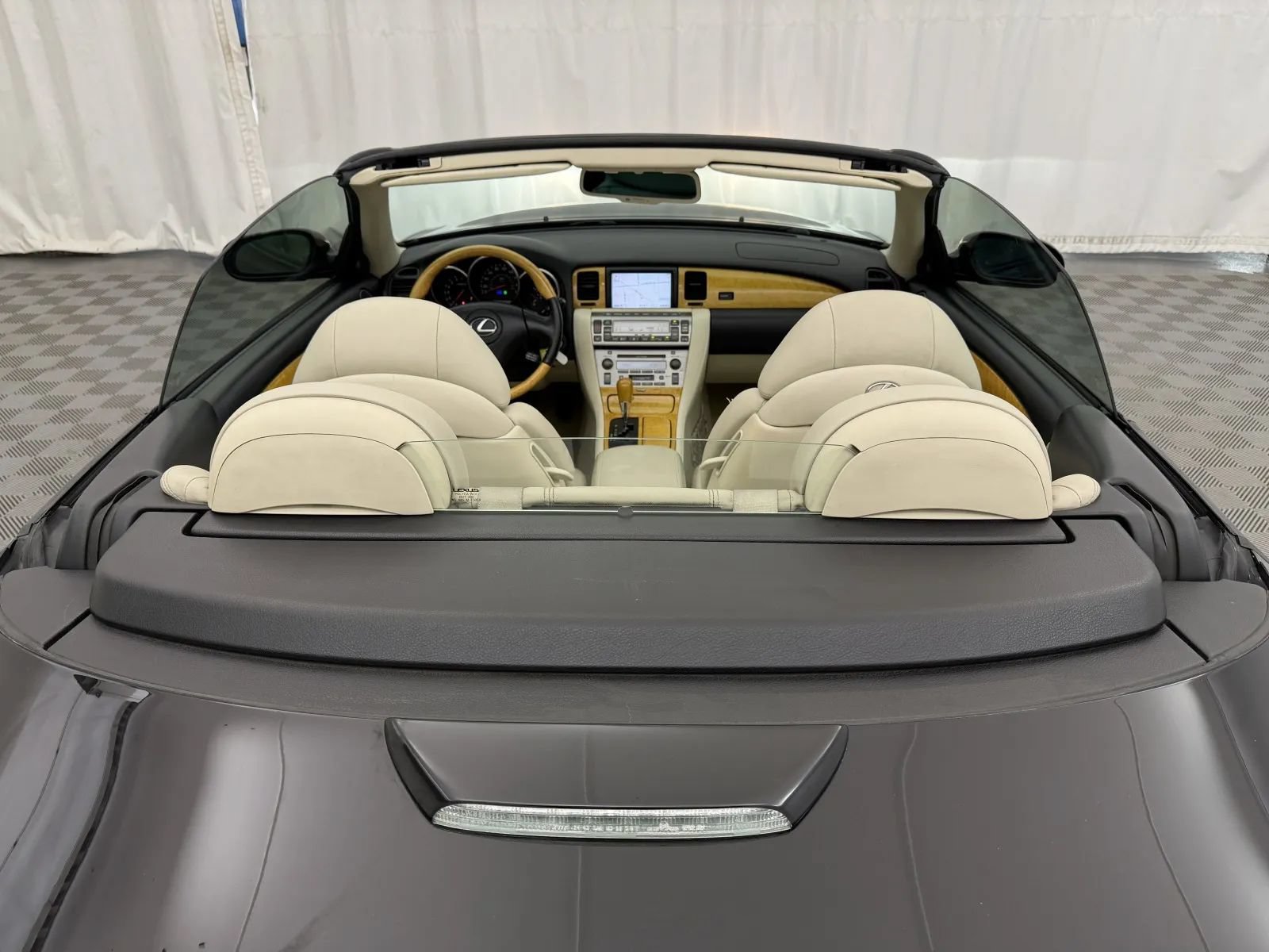 Used 2002 Lexus SC 430 Convertible RWD image 6