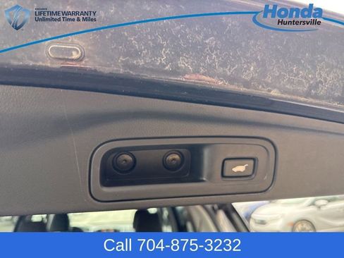 Used 2022 Honda Pilot Special Edition image 12