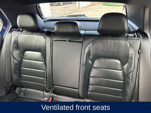 Used 2023 Volkswagen Golf 20th Anniversary Edition image 19