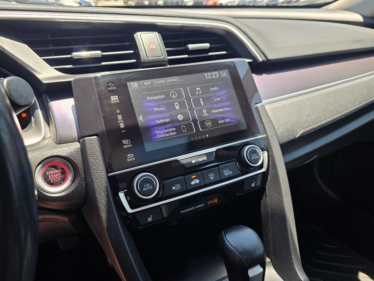 Used 2018 Honda Civic Touring image 33