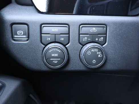 New 2026 Chevrolet Silverado 1500 LT AWD/4WD image 12