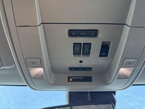 Used 2018 GMC Sierra 1500 Denali w/ Denali Ultimate Package image 20