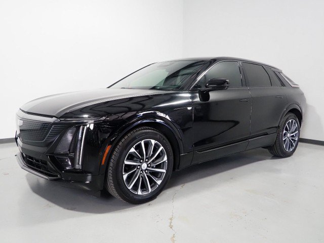 Used 2024 Cadillac Lyriq Sport RWD image 10